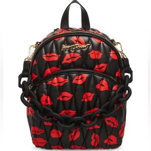 ⛔️ SOLD ⛔️ Betsey Johnson Midi Lips Backpack! 💋